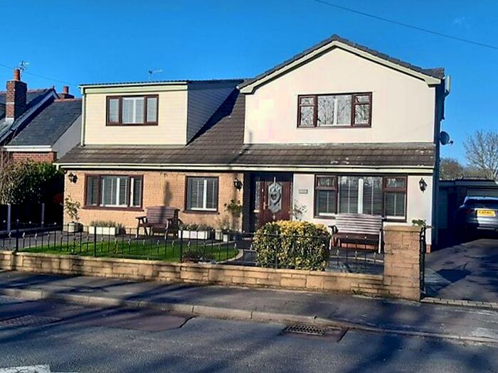 5 Bedroom Detached House For Sale In Southport Road, Ulnes Walton, PR26