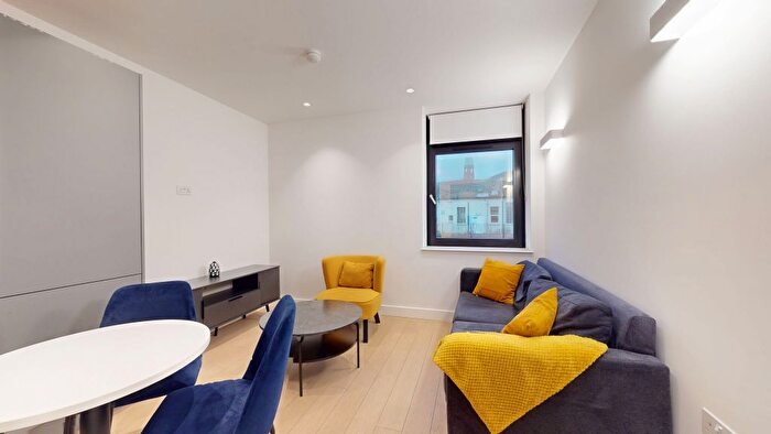 1 Bedroom Flat To Rent In New Horizons Court, Brentford, TW8