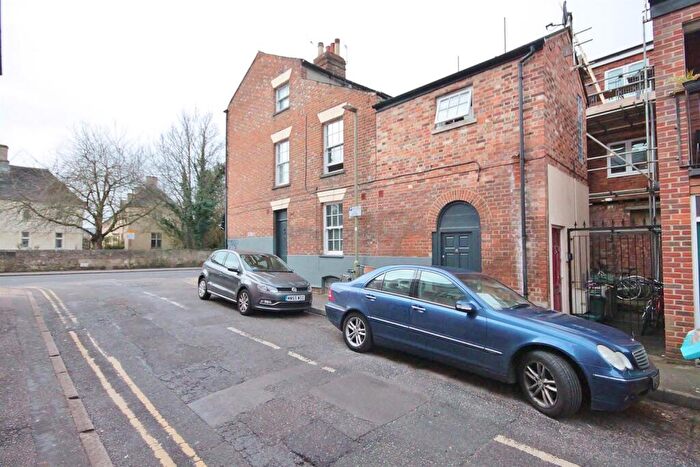 Apartment To Rent In Top Flat Caroline Street, Oxford, Oxford, OX4
