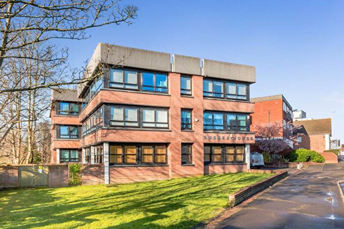 3 Bedroom Flat To Rent In London Road, Sussex House London Road, RH19