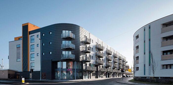 3 Bedroom Apartment To Rent In The Life Building, Hulme, Manchester, M15