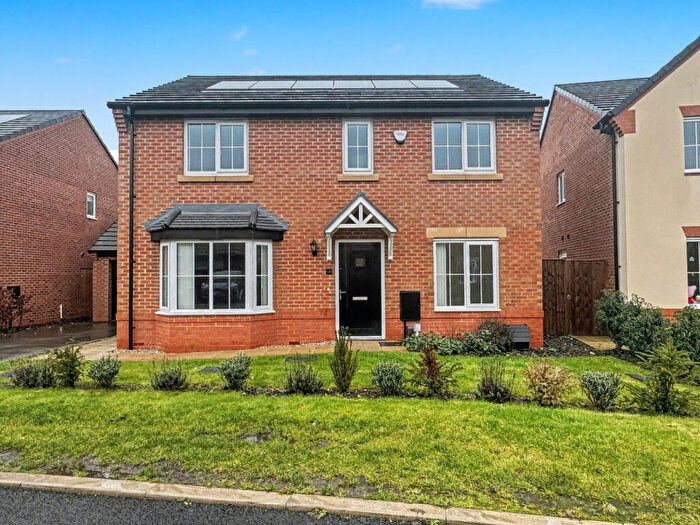 4 Bedroom Detached House To Rent In Burstock Drive, Cottam, Preston, Lancashire, PR4