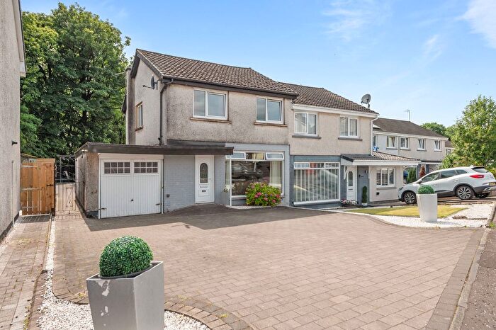 3 Bedroom Semi-Detached House For Sale In Woodside Road, Tullibody., FK10