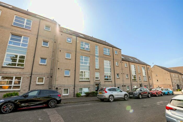 2 Bedroom Flat To Rent In C Erroll Street, Aberdeen, AB24