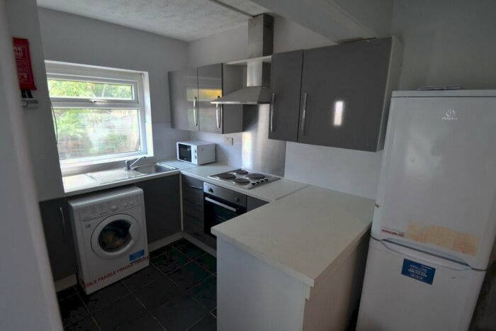 3 Bedroom Terraced House To Rent In Romney Street, Salford, M6