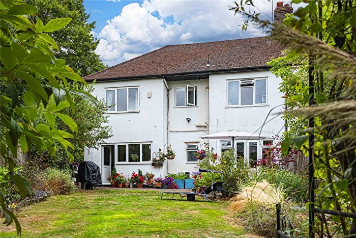 4 Bedroom Semi-Detached House For Sale In Coniston Road, Kings Langley, Hertfordshire, WD4