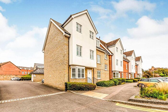 2 Bedroom Apartment To Rent In Yorkes Mews, Priory Street, Ware, SG12