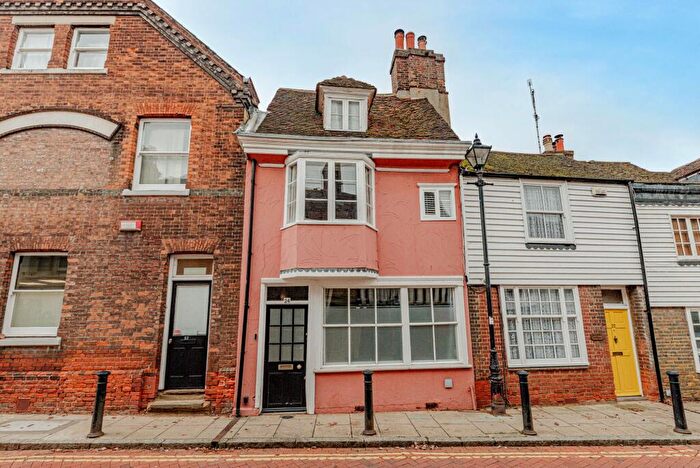 2 Bedroom Terraced House For Sale In West Street, Faversham, ME13