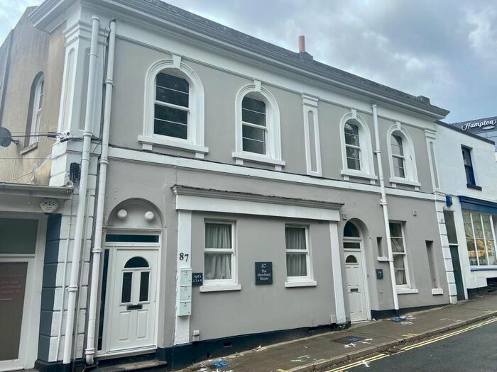 1 Bedroom Flat To Rent In The Terrace, Torquay, TQ1