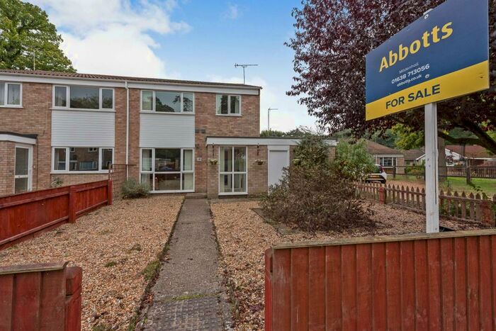 3 Bedroom Semi-Detached House For Sale In Woodlands Way, Mildenhall, Bury St. Edmunds, IP28
