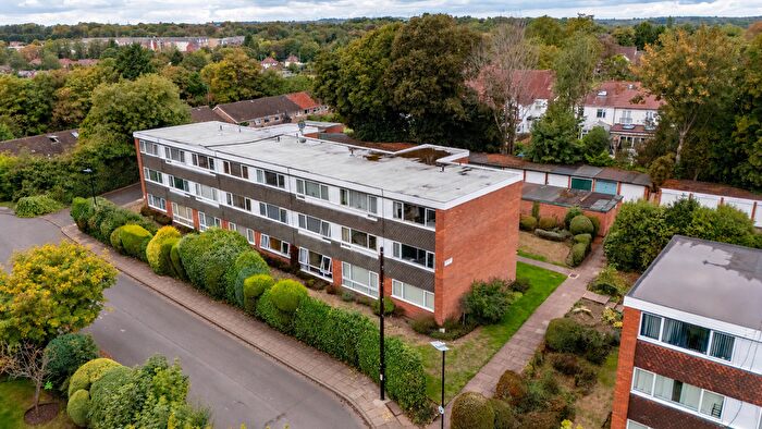 2 Bedroom Flat For Sale In Moorfield Drive, Sutton Coldfield, B73