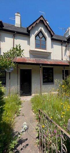 2 Bedroom Terraced House To Rent In East Street, Newton Abbot, TQ12