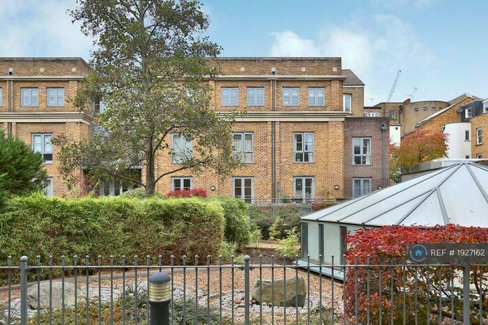 1 Bedroom Flat To Rent In Moore Court, London, N1