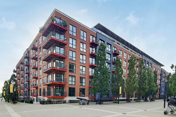 1 Bedroom Flat To Rent In Warehouse Court, No Street, London, SE18