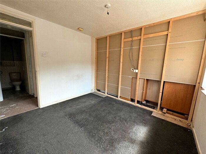 1 Bedroom Flat For Sale In Chestnut Close, Cannock, Staffordshire, WS11