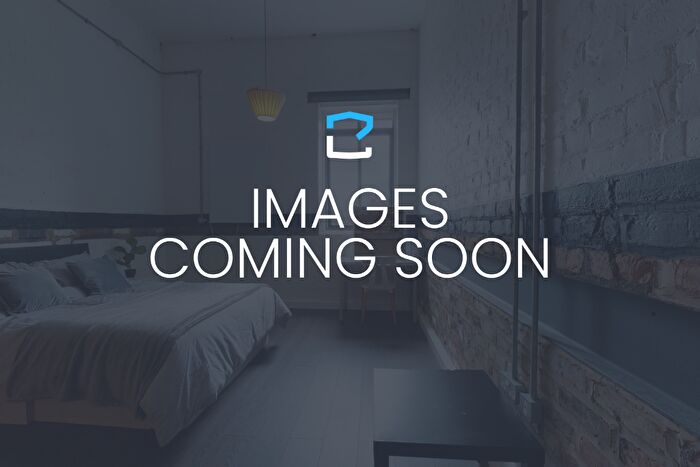 2 Bedroom Apartment To Rent In St Stephens Court, Birkenhead, Wirral, Merseyside, CH42