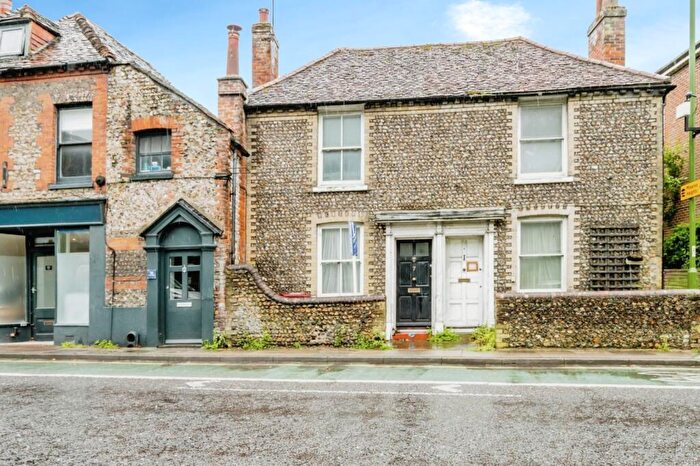2 Bedroom Terraced House For Sale In Northgate, Chichester, West Sussex, PO19
