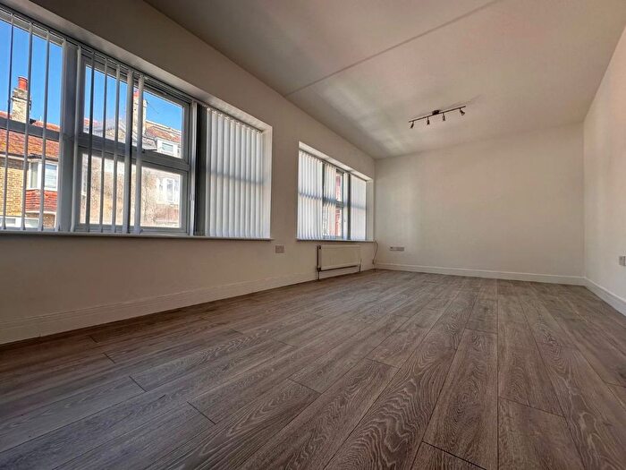 2 Bedroom Flat To Rent In High Street, Margate, CT9