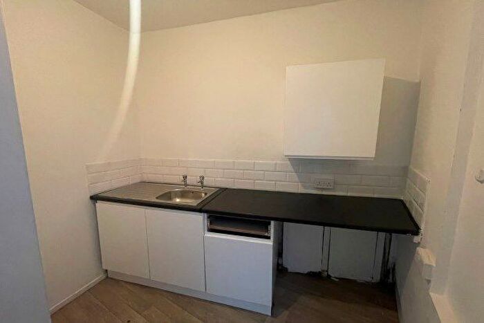 1 Bedroom Studio To Rent In Wyndham Place, Plymouth, PL1