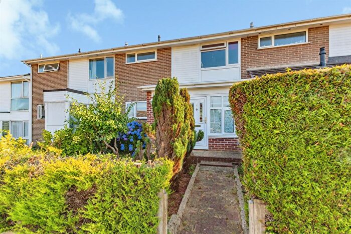 3 Bedroom Terraced House For Sale In Arden Drive, Torquay, TQ2