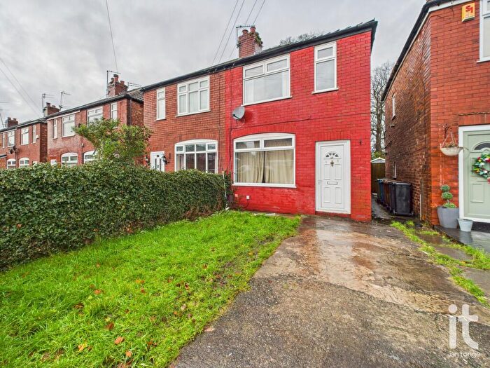 2 Bedroom Semi Detached House For Sale In Stratton Road, Offerton, Stockport, SK2