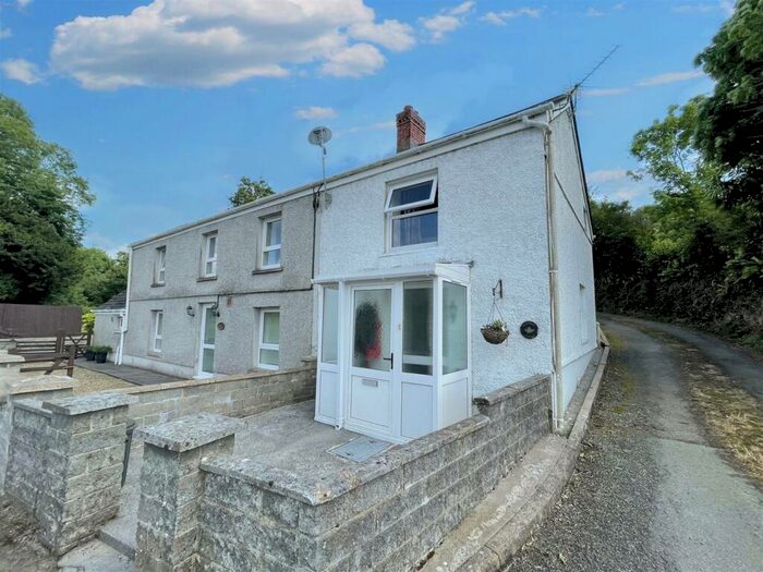 2 Bedroom Semi-Detached House For Sale In Capel Dewi Road, Capel Dewi, Carmarthen, SA32