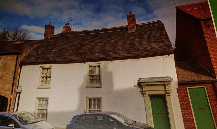 2 Bedroom Private Hall To Rent In Flat, Kensington House, Allergate, Durham, DH1