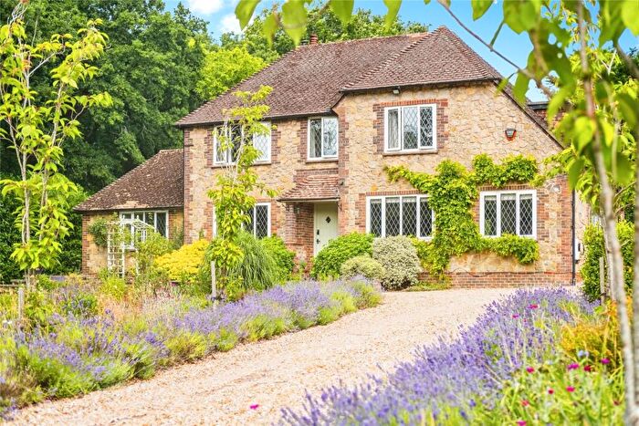 3 Bedroom Detached House For Sale In Tudor Close, Pulborough, West Sussex, RH20