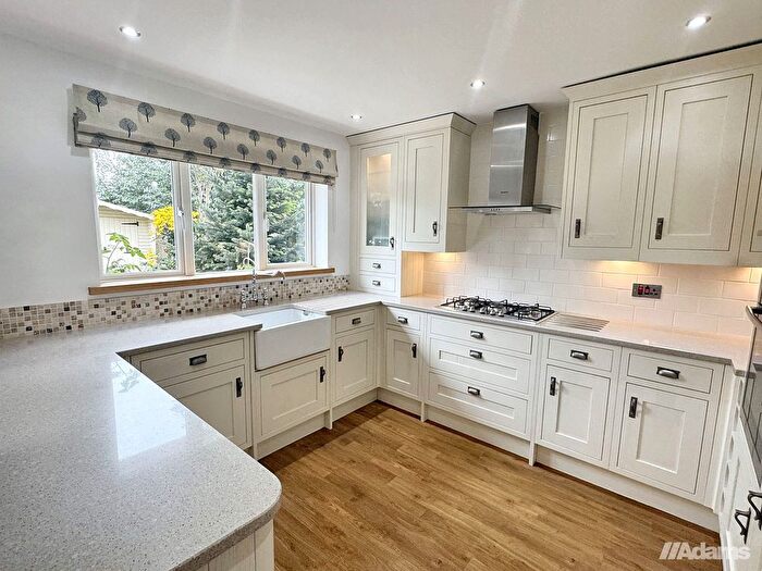 5 Bedroom Detached House For Sale In Langley Beck, Farnworth, WA8