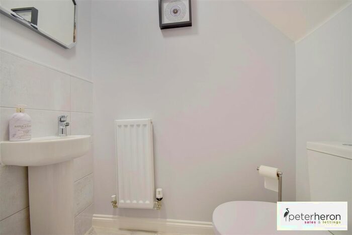 4 Bedroom Detached House For Sale In Redmill Close, South Bents, Sunderland, SR6