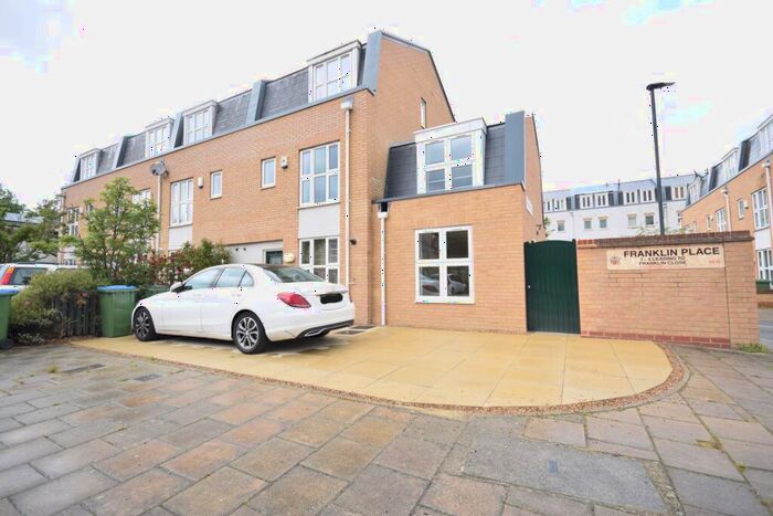 4 Bedroom House To Rent In Franklin Place, Lewisham, SE13