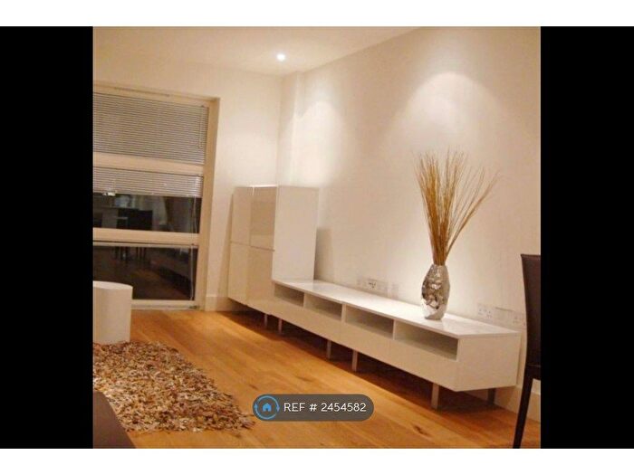 1 Bedroom Flat To Rent In Tiltman Place, London, N7