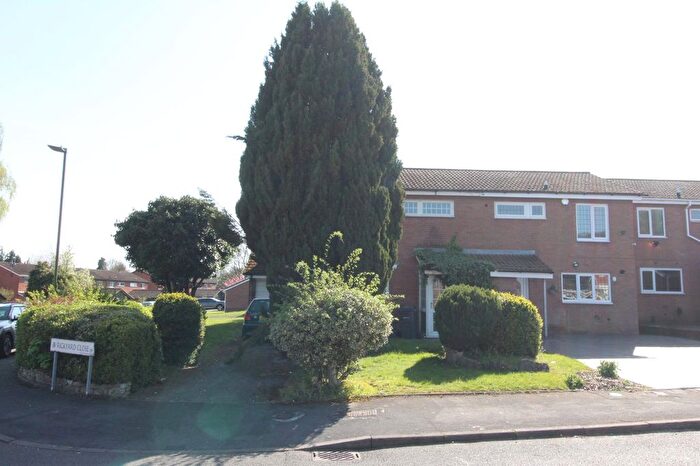 3 Bedroom Semi Detached House For Sale In Rickyard Close, Yardley, Birmingham, West Midlands, B25