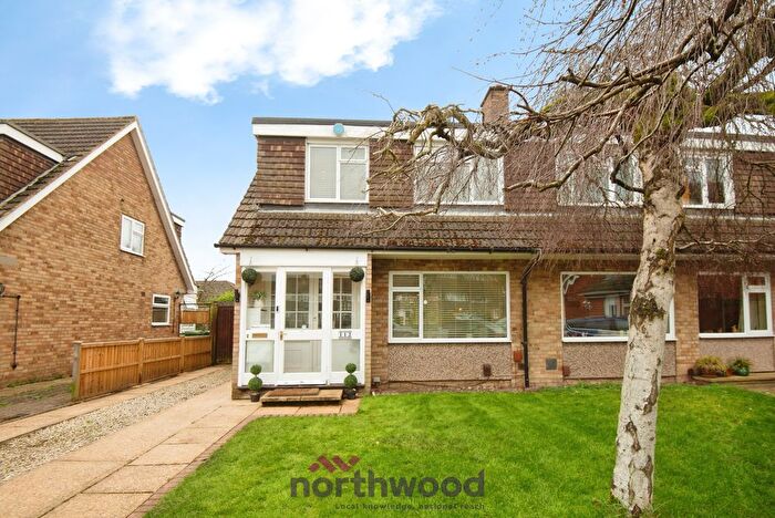 3 Bedroom Semi Detached House For Sale In Hag Hill Rise, Taplow, SL6