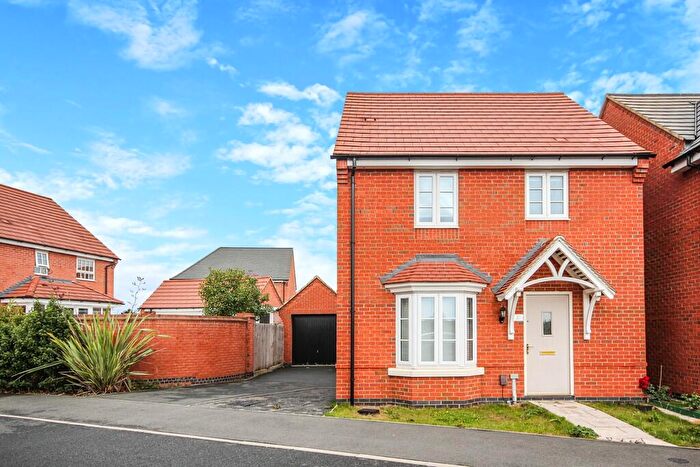 3 Bedroom Detached House For Sale In Elwick Road, Derby, DE24