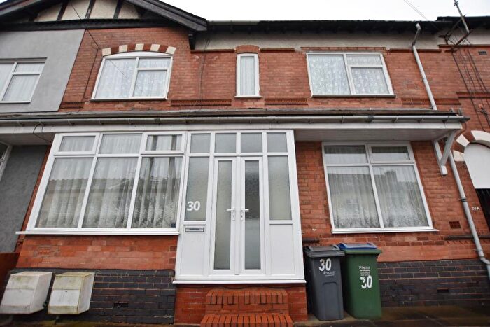 1 Bedroom Flat To Rent In Cheshire Road, Smethwick, B67