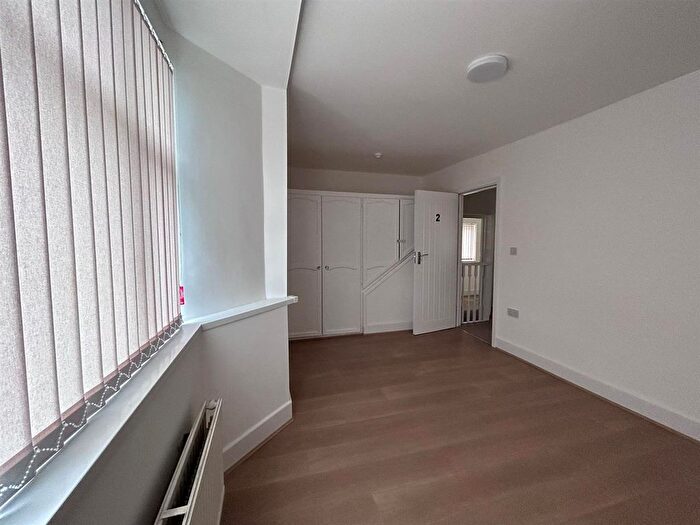 5 Bedroom Property To Rent In Denison Road, Feltham, TW13