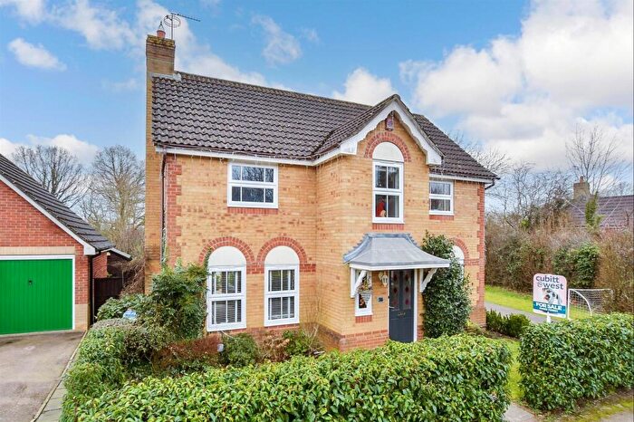 4 Bedroom Detached House For Sale In Eversfield, Southwater, West Sussex, RH13