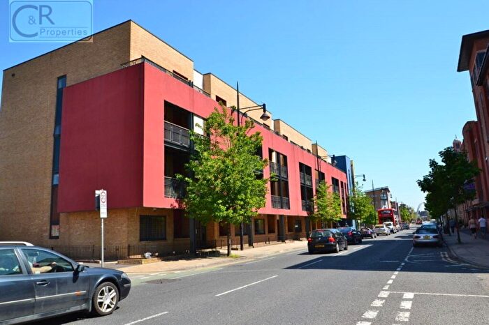 2 Bedroom Apartment To Rent In Stretford Rd, Hulme, Manchester., M15