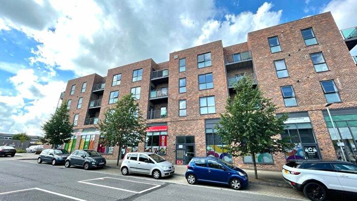 1 Bedroom Apartment To Rent In Montague House, Spey Road, Tilehurst, Berkshire, RG30