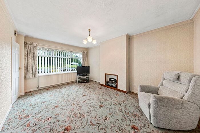 2 Bedroom Semi-Detached Bungalow For Sale In Myddleton Lane, Winwick, WA2
