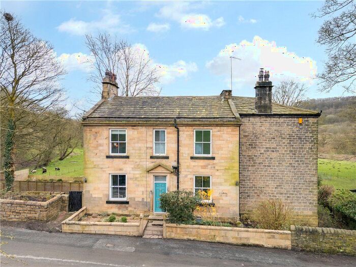 7 Bedroom Detached House For Sale In Chapel Lane, Esholt, Shipley, West Yorkshire, BD17