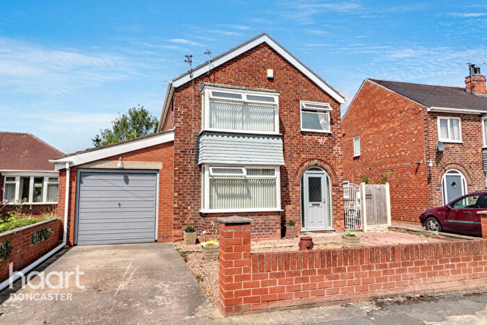 3 Bedroom Detached House For Sale In Pamela Drive, Doncaster, DN4
