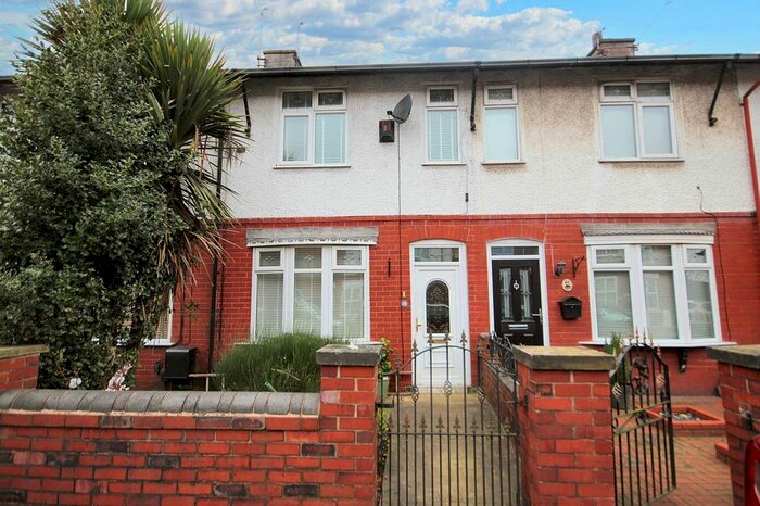 2 Bedroom Terraced House To Rent In Spindle Hillock, Ashton-In-Makerfield, WN4