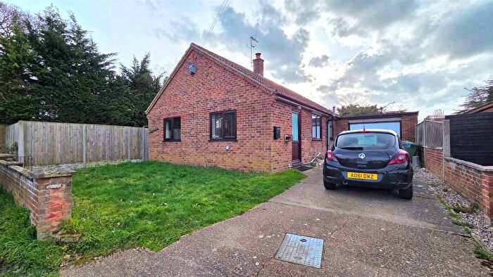 2 Bedroom Bungalow For Sale In Jews Lane, Bradwell, NR31