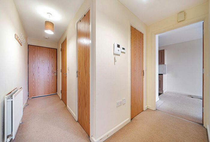 1 Bedroom Apartment For Sale In Emma House, , Market Link, Romford, RM1