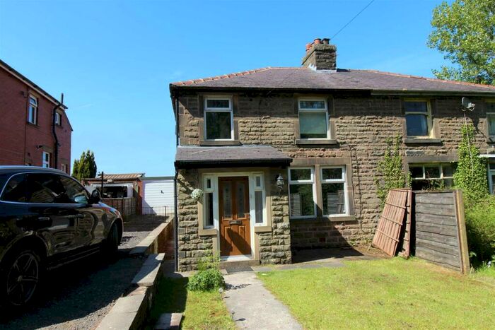 3 Bedroom Cottage To Rent In Kenyon Clough, Helmshore, BB4
