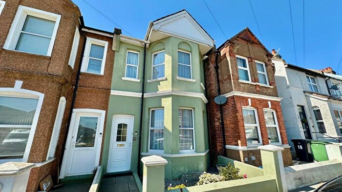 3 Bedroom Terraced House For Sale In York Road, St. Leonards-On-Sea, TN37