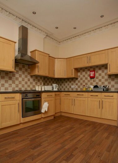 4 Bedroom Property To Rent In Flat, , Penylan Road, Penylan, Cardiff, CF23