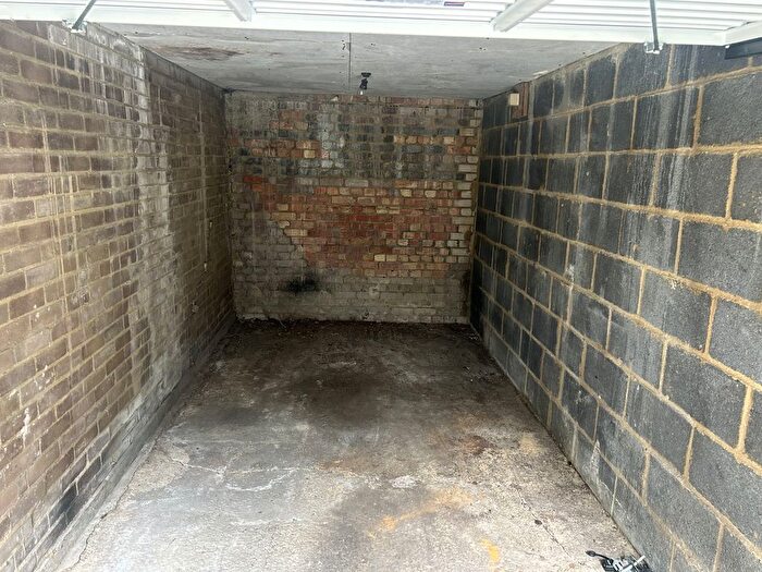 Garage / Parking To Rent In Video Court, Mountview Road, London, N4
